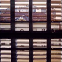 2005-02_7_persiennes